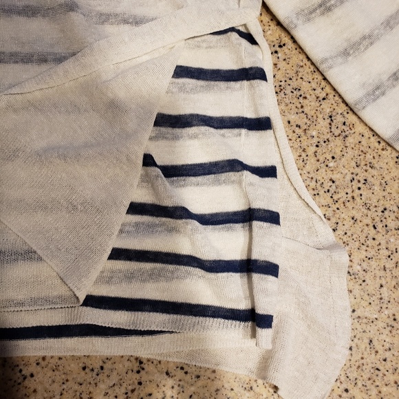 Eileen Fisher SZ XS linen sweater - Picture 3 of 4